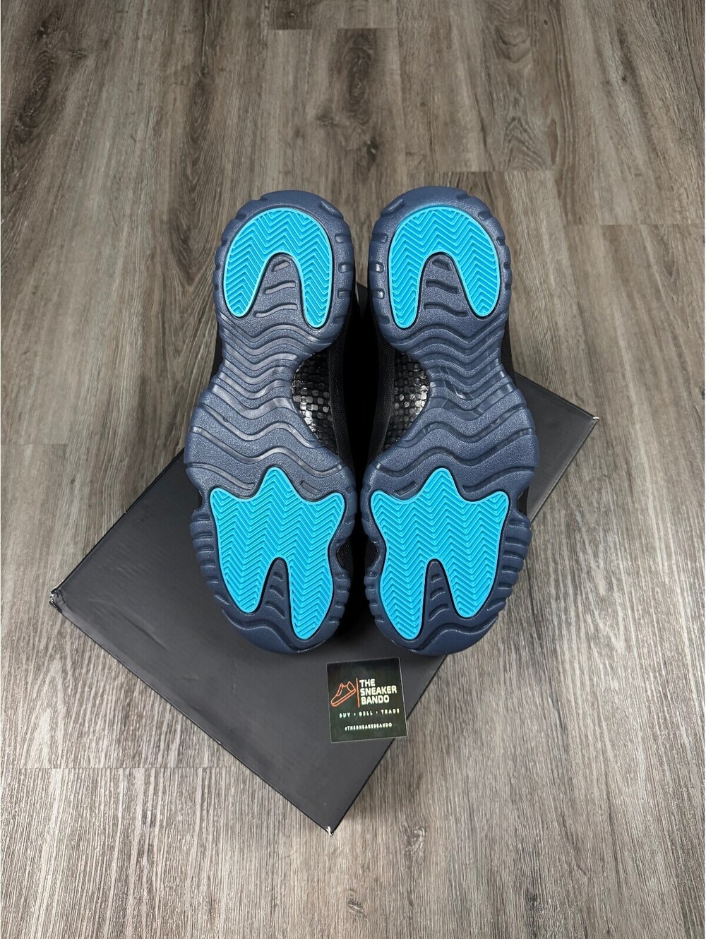 Size 12 - Air Jordan 11 Retro Gamma Blue (2025) - Picture 4 of 7